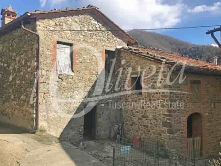 House for sale in Pescaglia