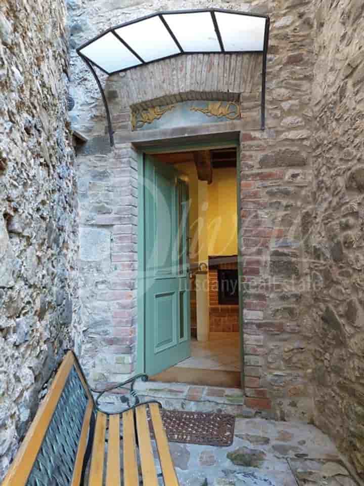 Casa in vendita a Pescaglia