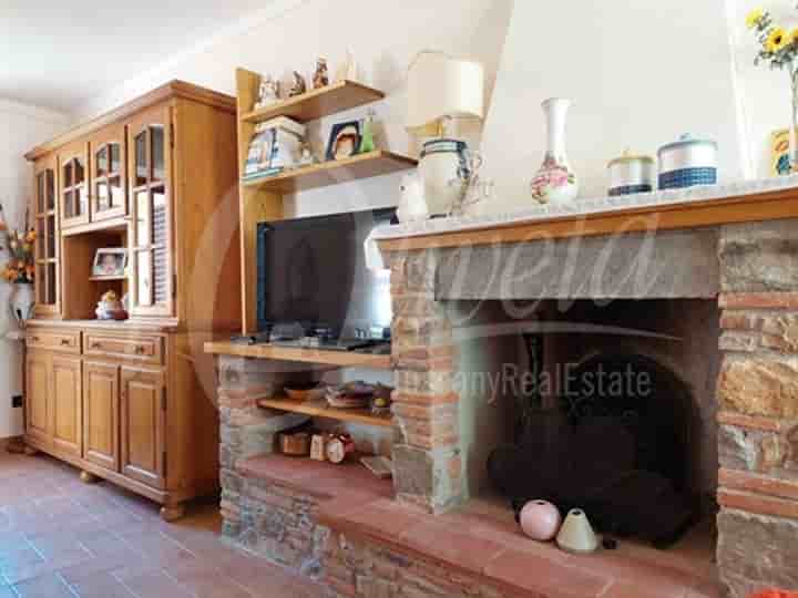 House for sale in Pescaglia