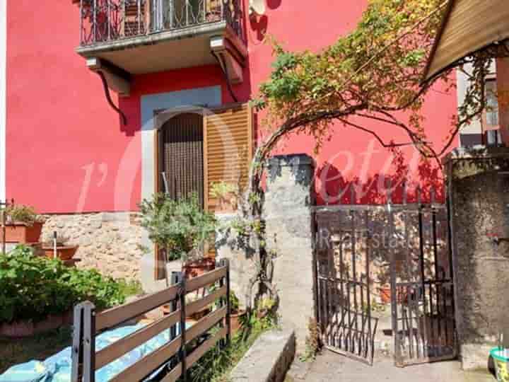 Haus zum Verkauf in Bagni di Lucca