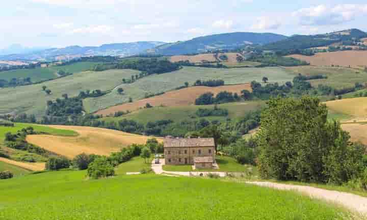 Casa in vendita a Fossombrone