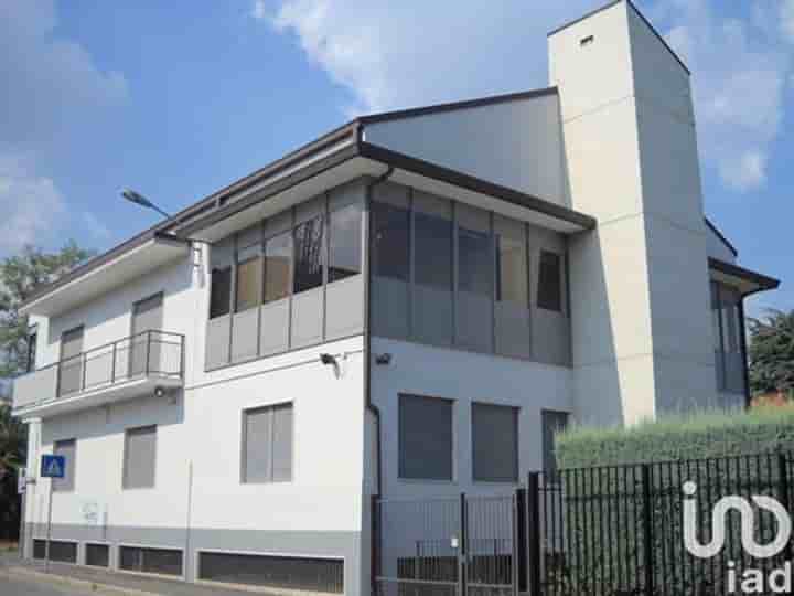 property.type.building en venta en Monza