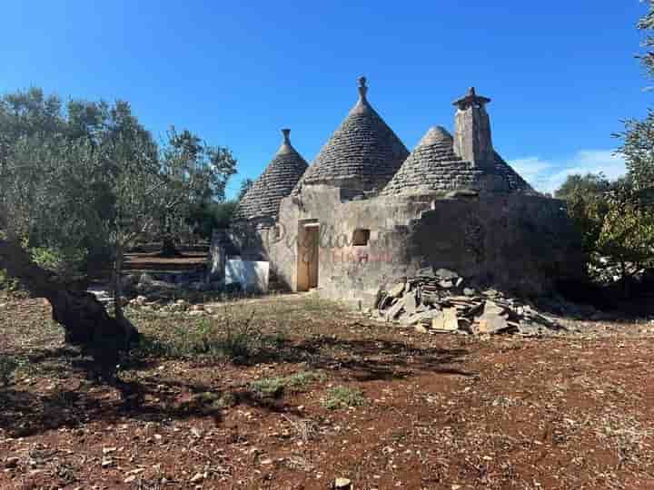 Sonstiges zum Verkauf in Ostuni