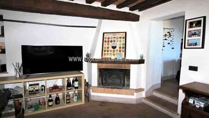 House for sale in Cetona