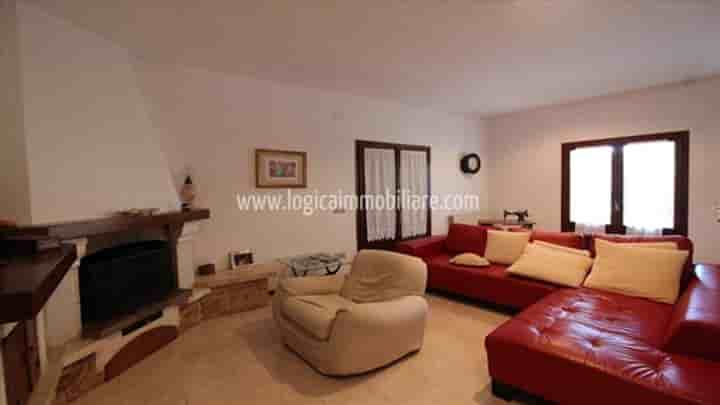 House for sale in Montalcino