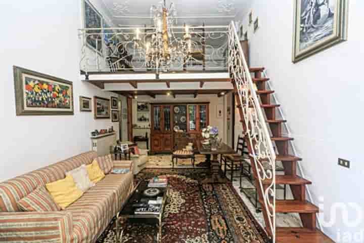 Apartment for sale in Genoa