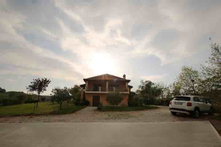 Casa para venda em Pineto