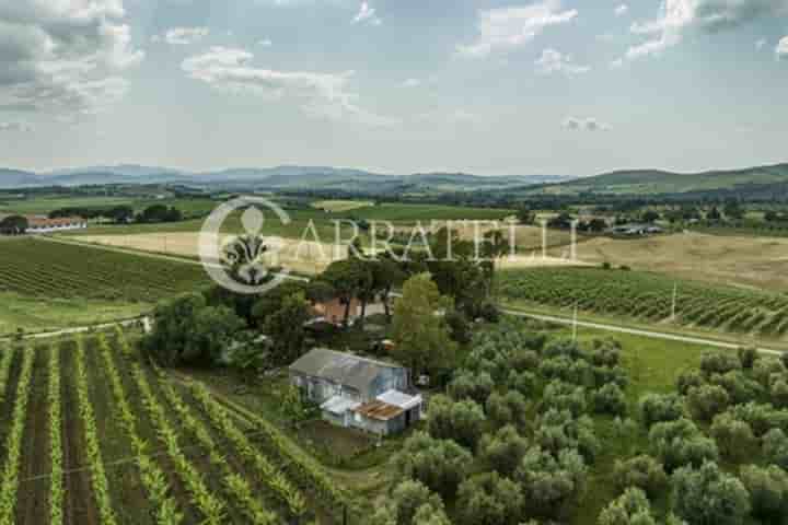 House for sale in Roccastrada