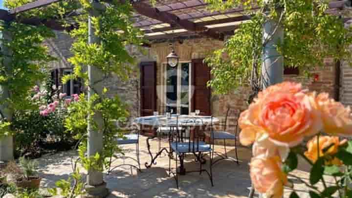 Maison à vendre à Todi