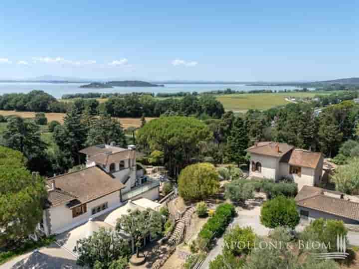 House for sale in Passignano sul Trasimeno