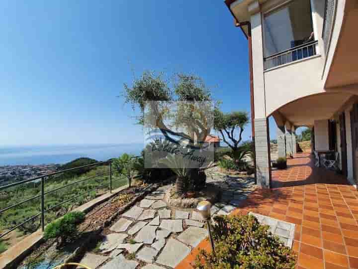 House for sale in Vallecrosia