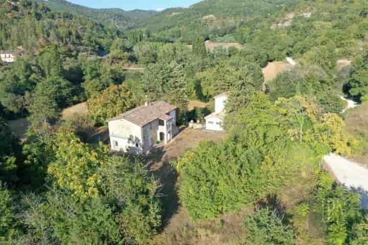 Casa in vendita a Montone