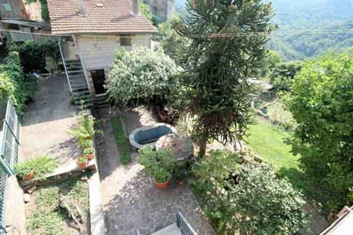 Casa en venta en Pescia