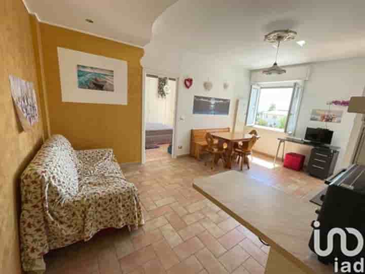 Wohnung zum Verkauf in Santo Stefano al Mare