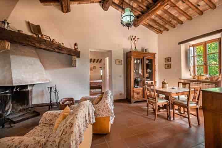 House for sale in Sarteano