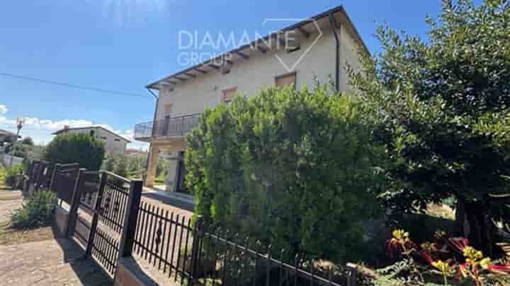 House for sale in Castiglione del Lago