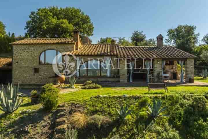 House for sale in Volterra
