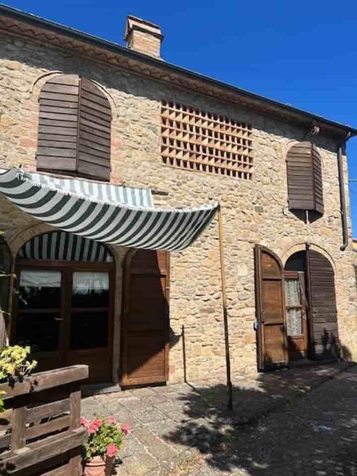 Maison à vendre à Volterra