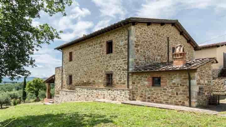 House for sale in Bucine