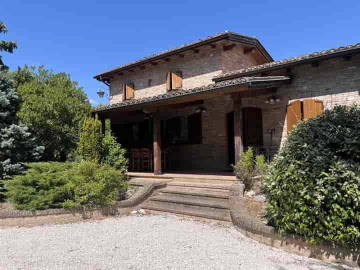 House for sale in Cagli