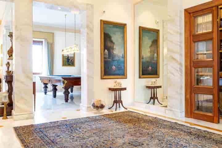 Apartment for sale in Genoa