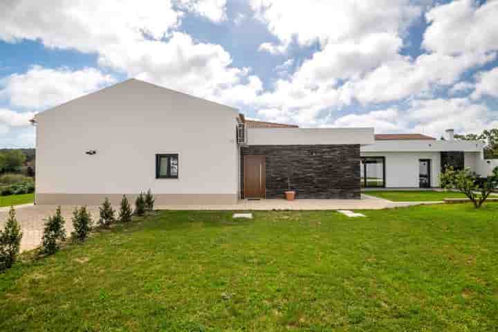 House for sale in Óbidos (Santa Maria)