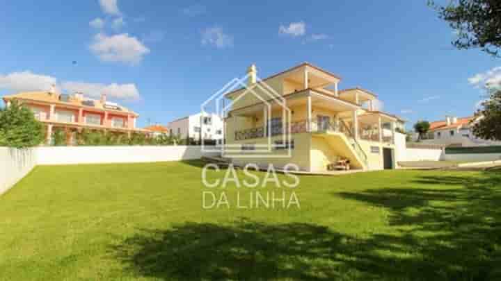 Casa para venda em Carcavelos e Parede