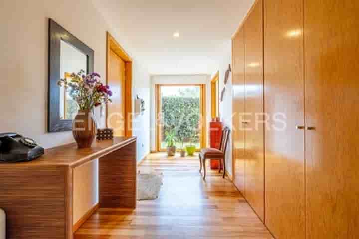 House for sale in Arcozelo