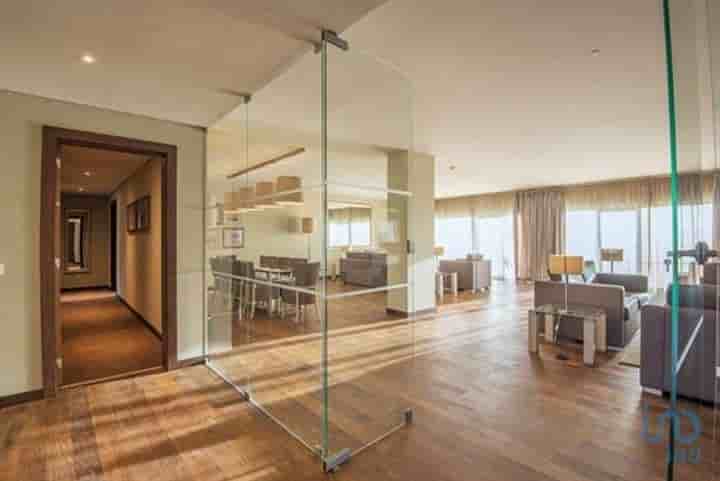 Apartment for sale in Sintra (Santa Maria E São Miguel)