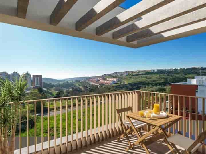 Apartment for sale in Carnaxide