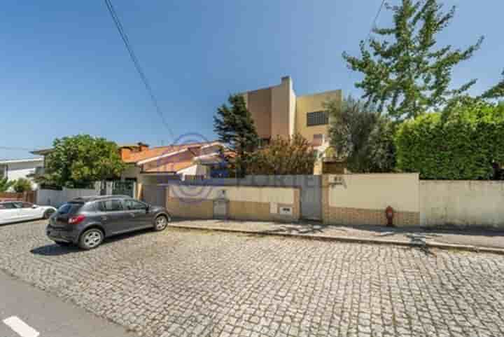 Casa en venta en Castêlo da Maia