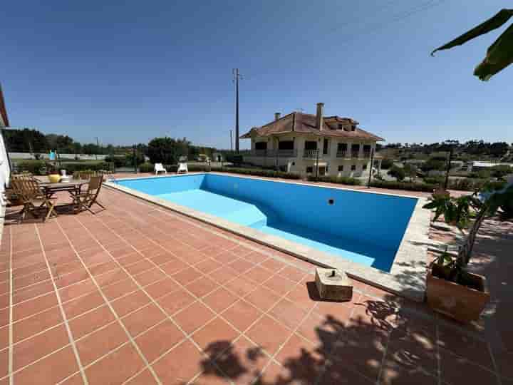 Maison à vendre à Alenquer (Santo Estêvão e Triana)