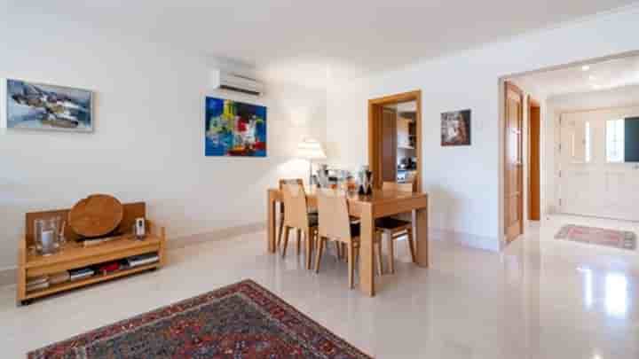 House for sale in Quarteira