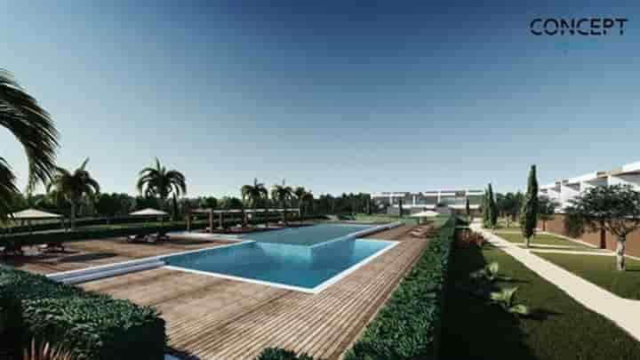 House for sale in Mexilhoeira Grande