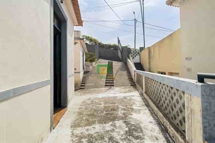 Casa para venda em Estreito De Câmara De Lobos