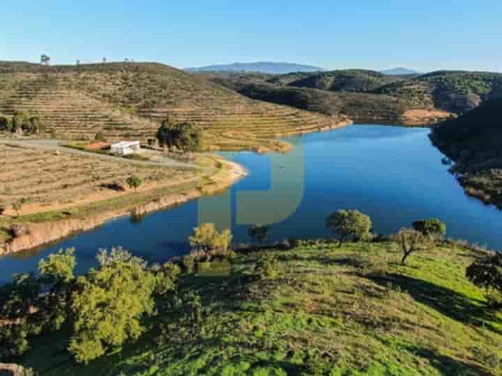 Haus zum Verkauf in Bensafrim e Barão de São João