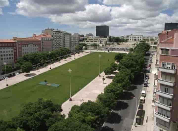 property.type.building zum Verkauf in Lisbon