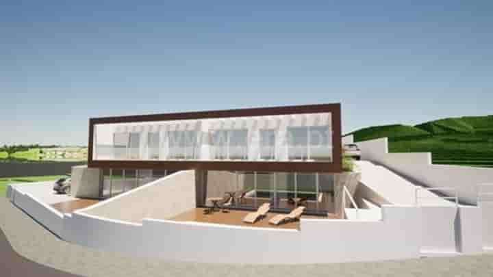 House for sale in Charneca De Caparica