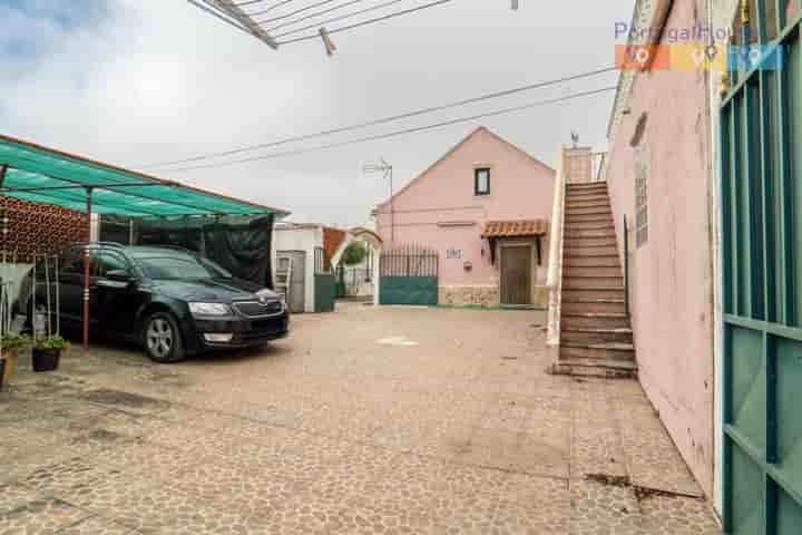 Casa para venda em Reguengo Grande