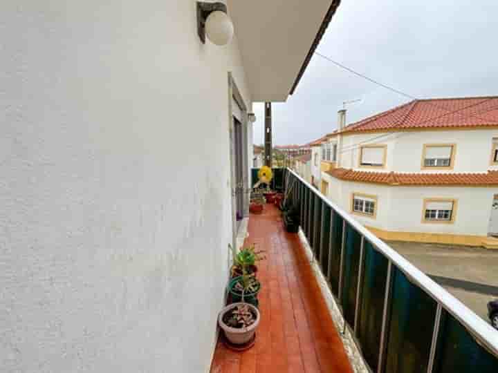 Casa para venda em Atouguia Da Baleia