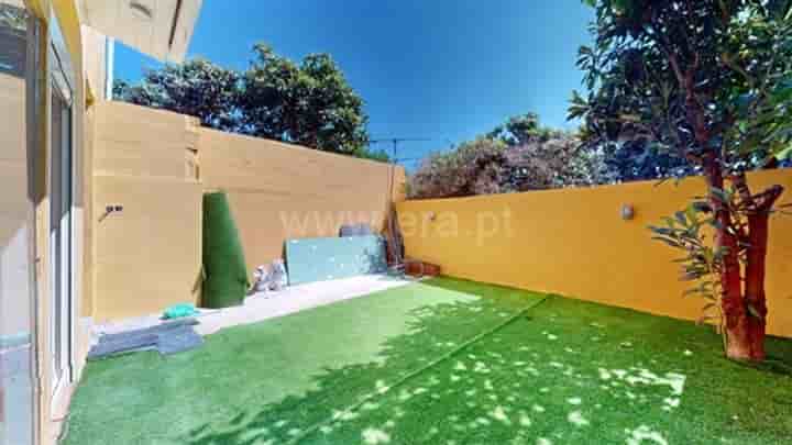 Apartment for sale in Campolide