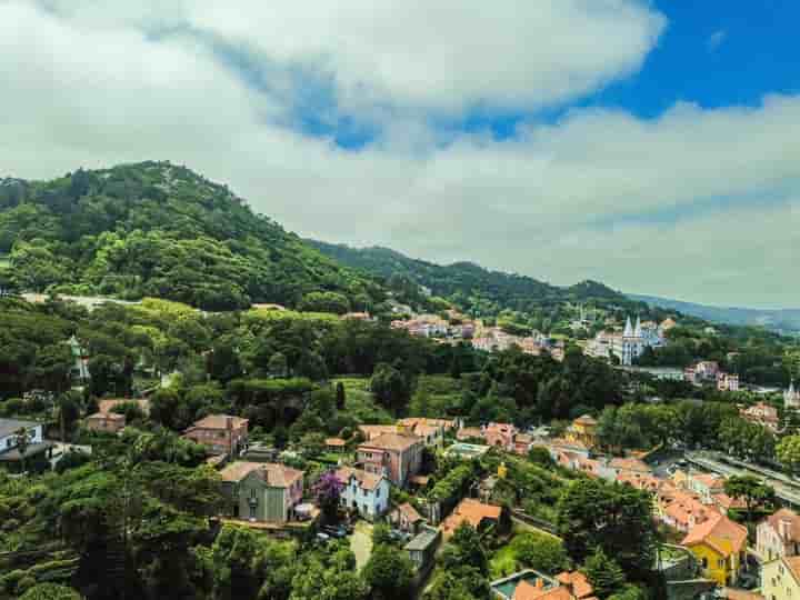 Hus till salu i Sintra (Santa Maria E São Miguel)