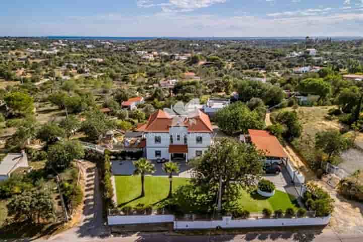 House for sale in Moncarapacho e Fuseta