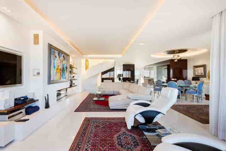 House for sale in Cascais e Estoril