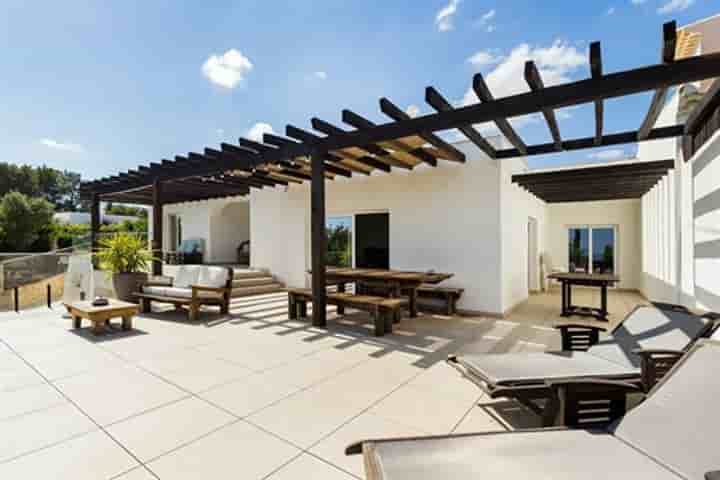 Casa para venda em Santa Bárbara De Nexe