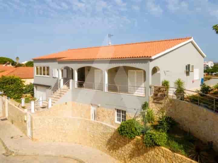 House for sale in Quarteira