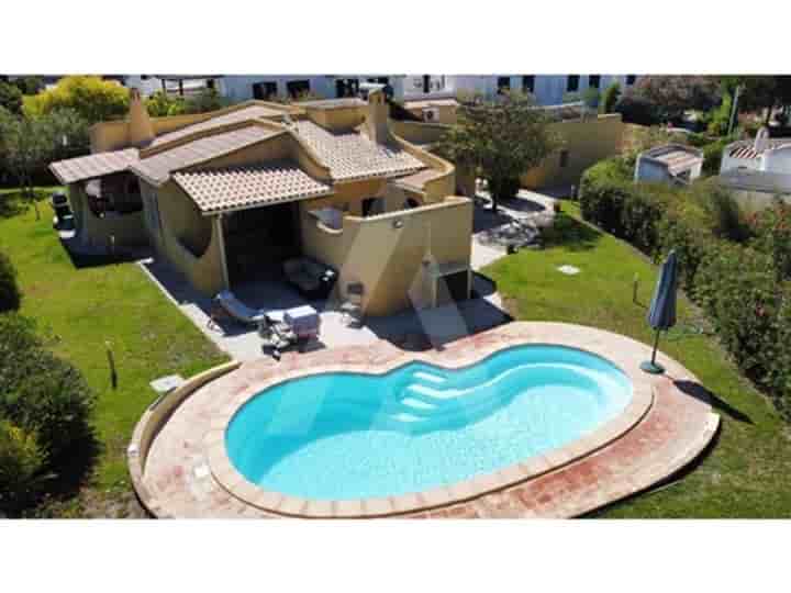 House for sale in Quarteira