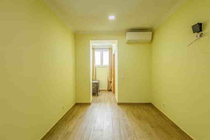 House for sale in Estrela