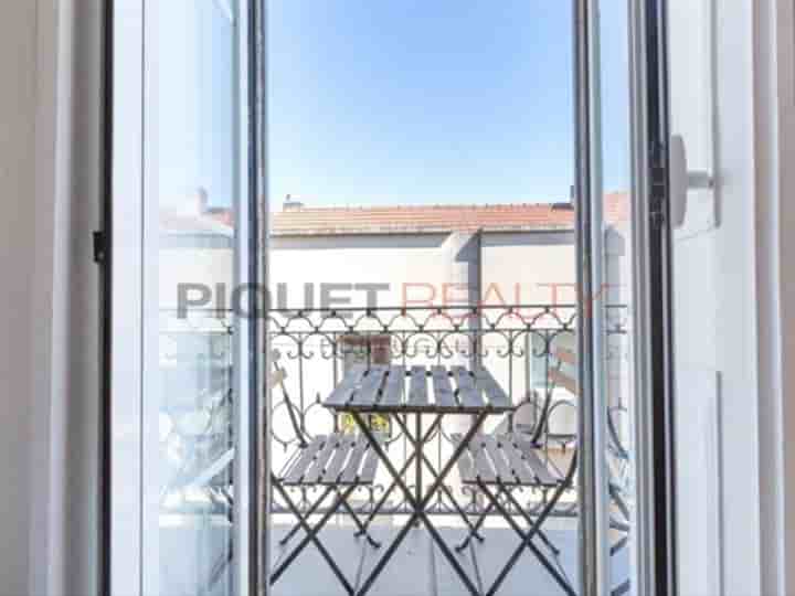 Apartment for sale in Misericórdia
