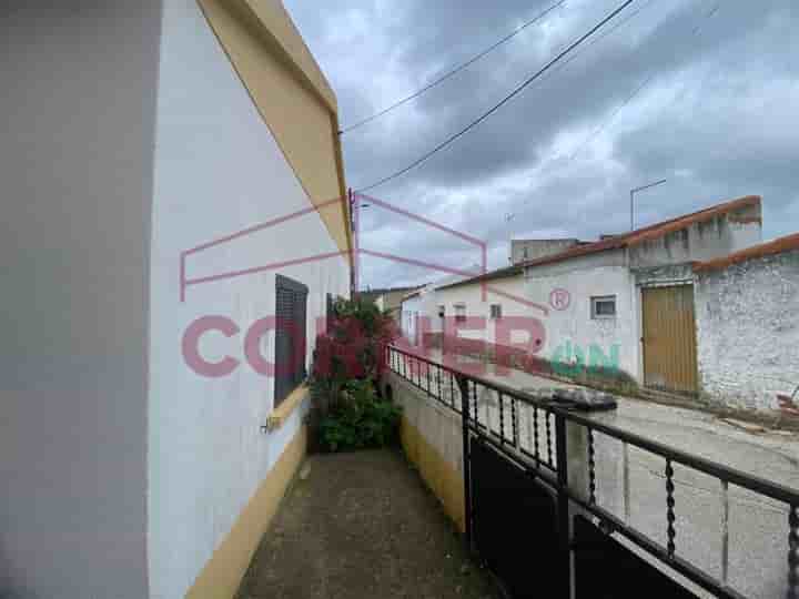 Maison à vendre à Roliça